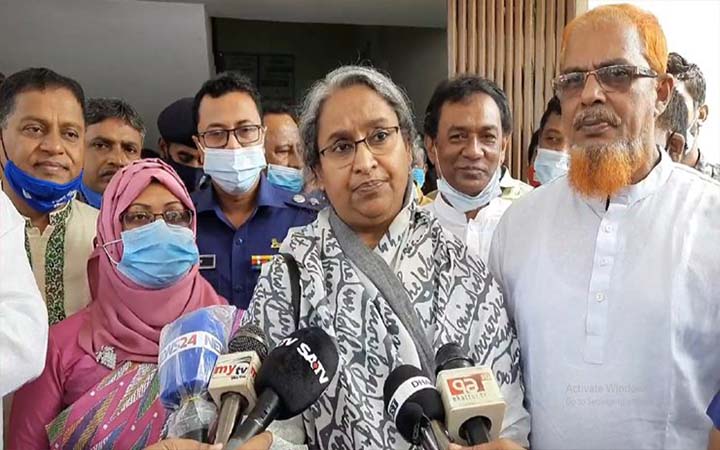 তৃতীয় ঢেউয়ের আশঙ্কায় ক্লাস বাড়ানোর সুযোগ নেই